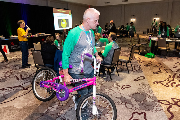 Veritiv_10172018_KarlLMoore-240