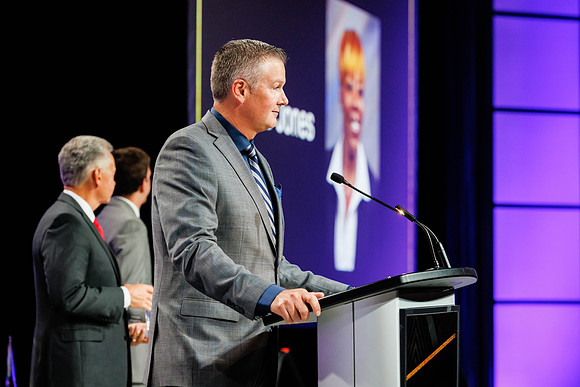 AwardsGala_07292022_KarlLMoore-375