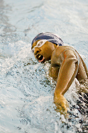 KLM_DHS Swim_01202011-098