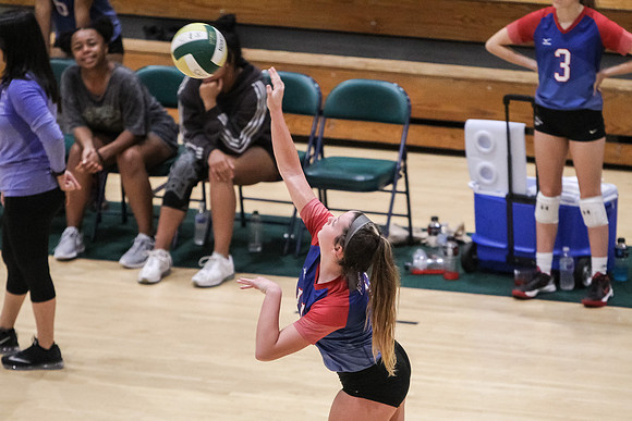 PRVolleyball_10112017_KarlLMoore-64