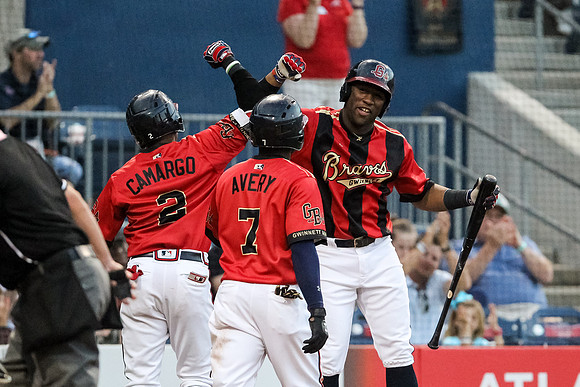 Camargo.Avery.Rojas_04212017_KarlLMoore-1