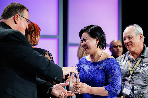 AwardsGala_07292022_KarlLMoore-382