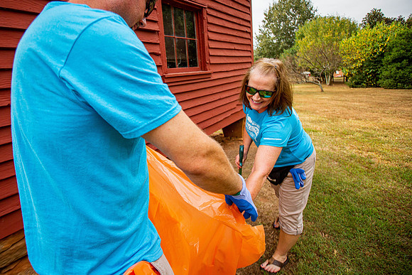 JMFAMILY_20190928_HurricaneShoalsParkCleanUp_SB1_2802