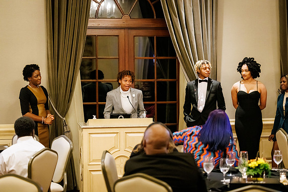 CelebrationDinner_10042022_KarlLMoore-211