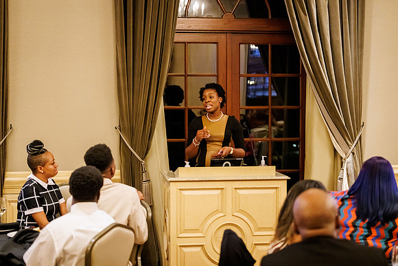 CelebrationDinner_10042022_KarlLMoore-124