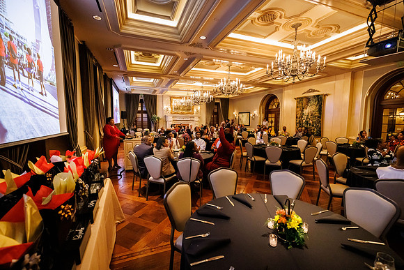 CelebrationDinner_10042022_KarlLMoore-115